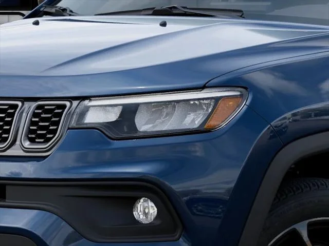 New 2026 Fathom Blue Pearl-Coat Exterior Paint Jeep Latitude Altitude image 6