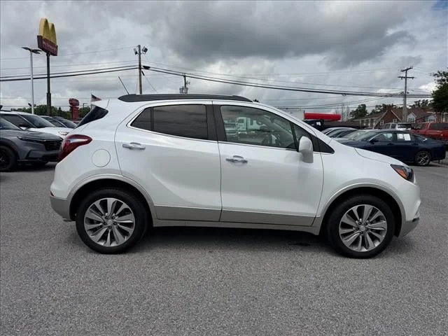 Used 2020 White Buick Preferred image 14