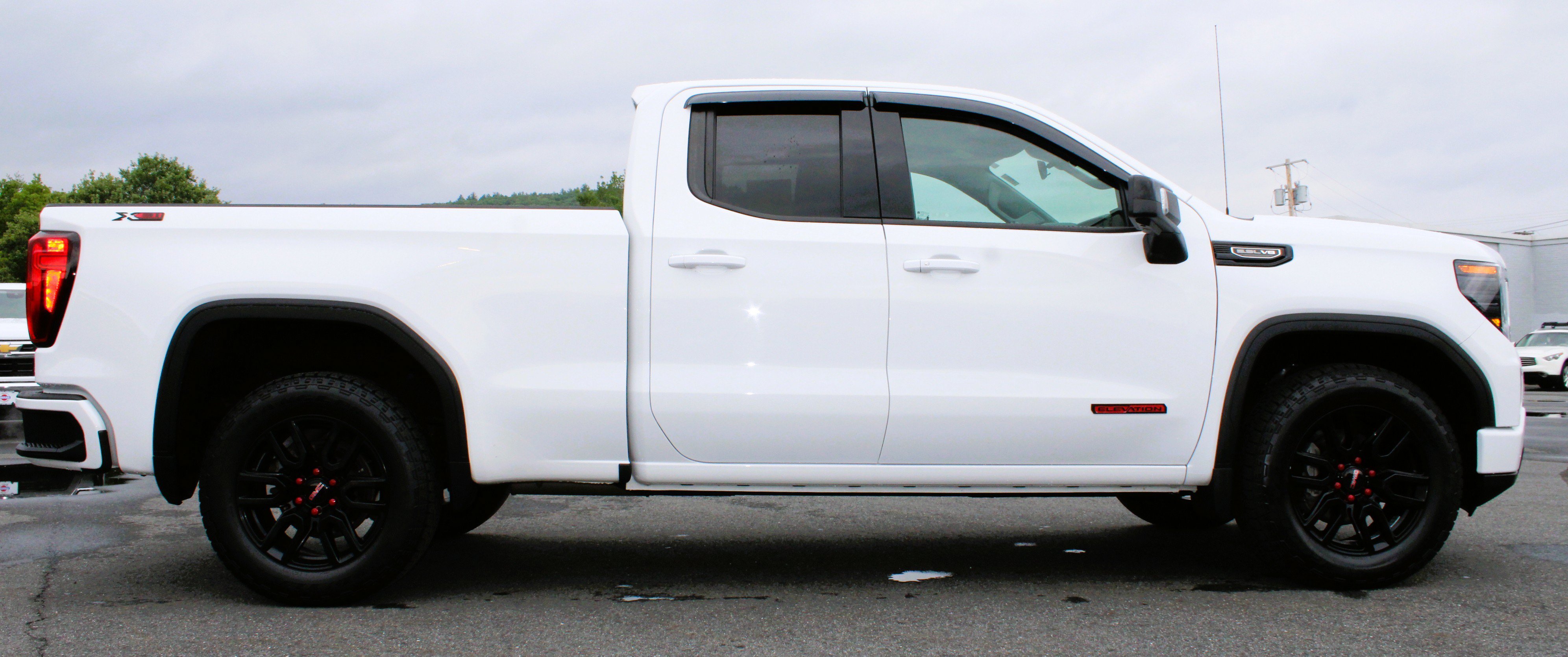 Used 2023 Summit White GMC Elevation image 6