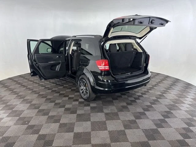 Used 2017 Black Dodge SE image 14