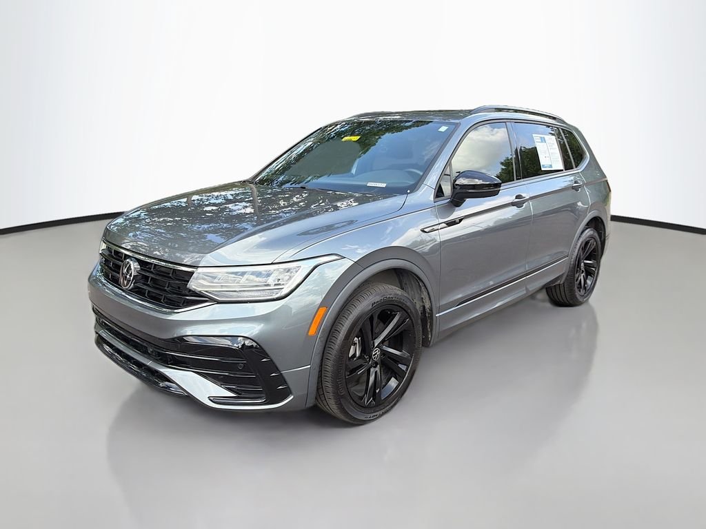 Used 2023 Platinum Gray Metallic Volkswagen SE R-Line Black image 3