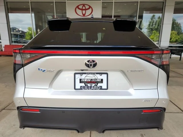 Used 2023 Red Toyota Limited image 10