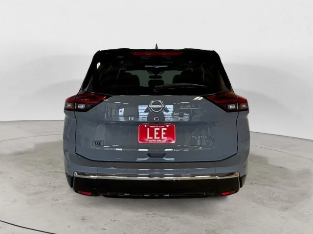 New 2026 Gray Nissan Platinum image 4