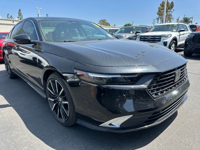 2023 Honda Accord Hybrid Touring's photo