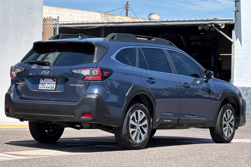 Used 2025 Blue Subaru 2.5i image 6