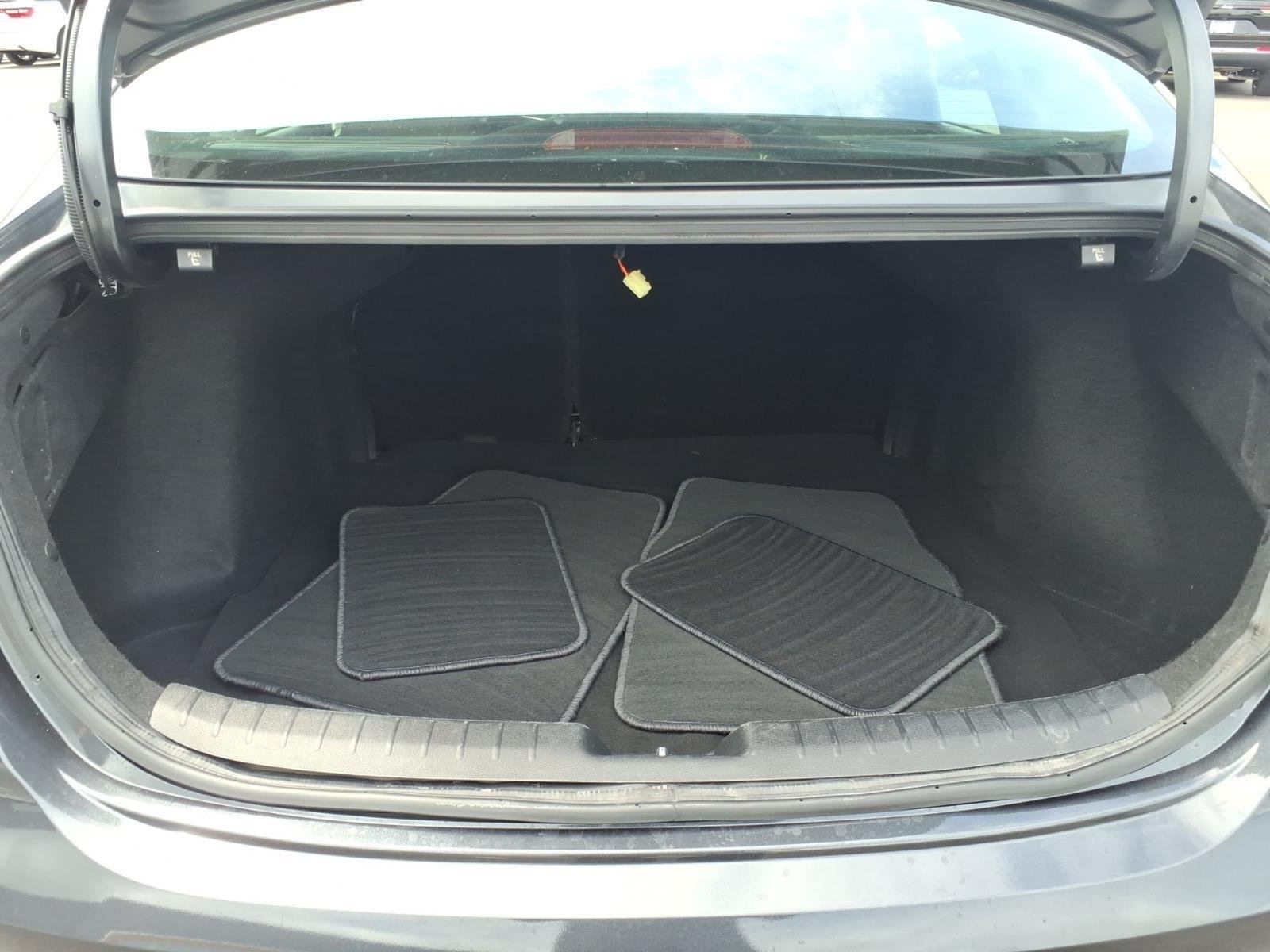 Used 2024 Gravity Gray Kia LXS image 31