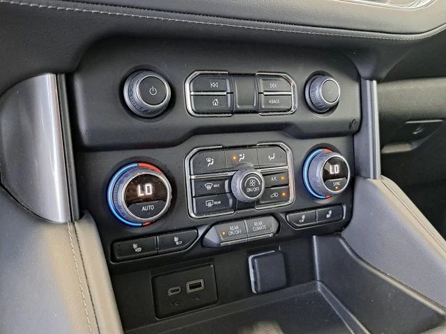 Used 2024 Gray Chevrolet LT image 17