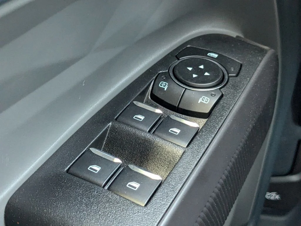 2025 Ford Maverick XLT - Photo 19