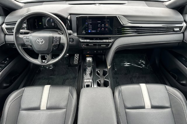 Certified Used 2025  Toyota SE image 17