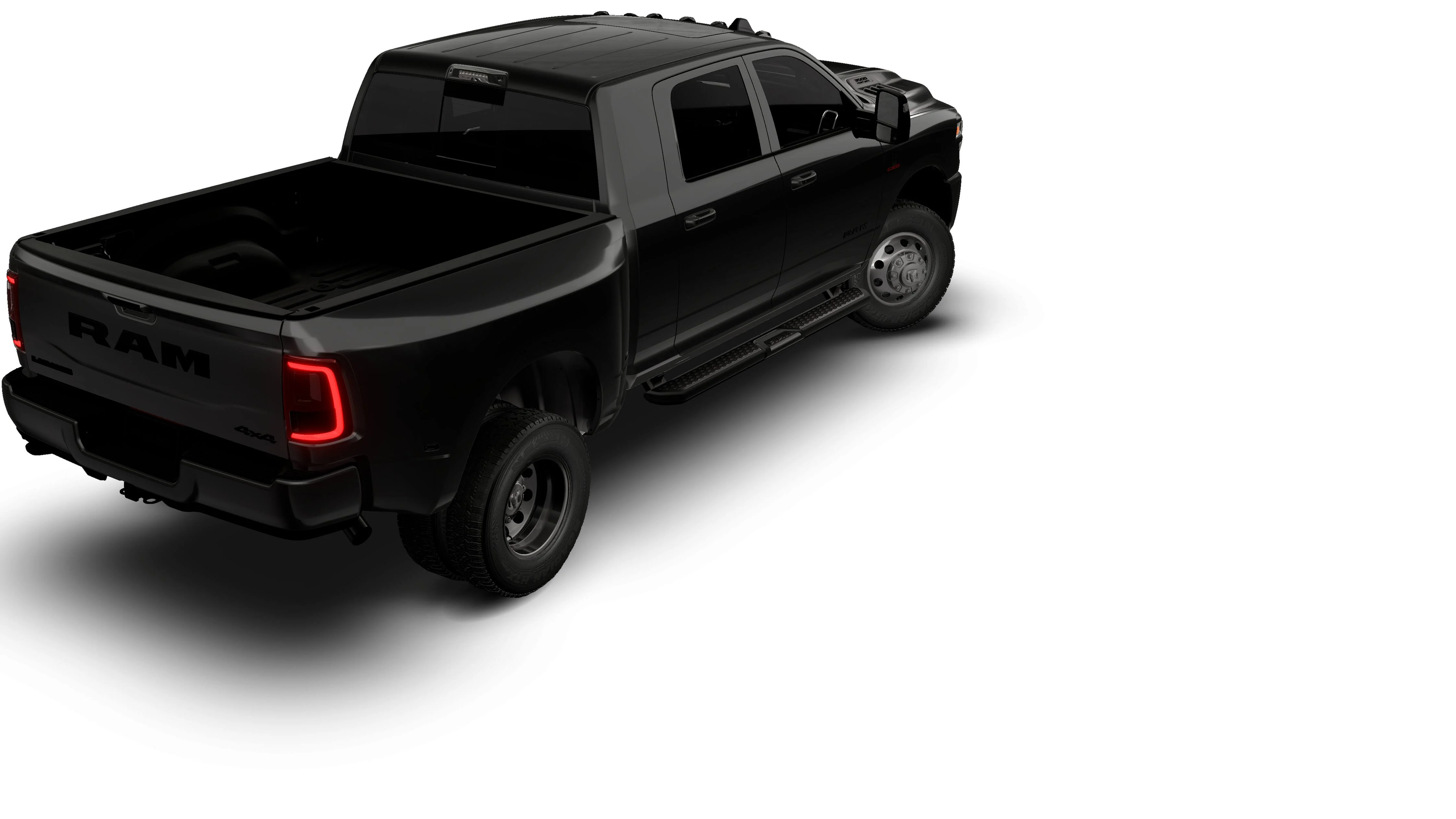New 2026 Diamond Black Crystal Pearl-Coat Exterior Paint RAM Laramie image 28