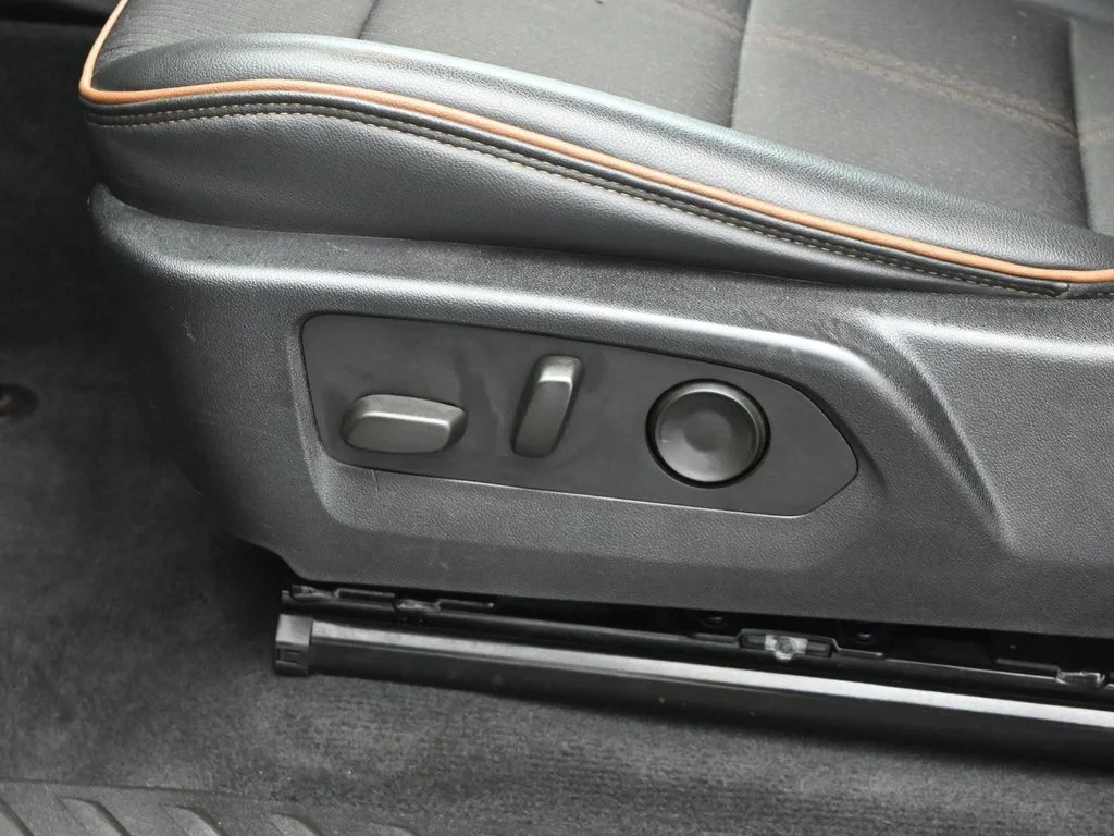 Used 2023 Black GMC AT4 image 10