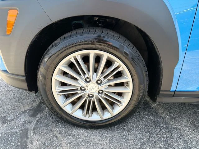 Used 2020 Blue Hyundai SEL image 20