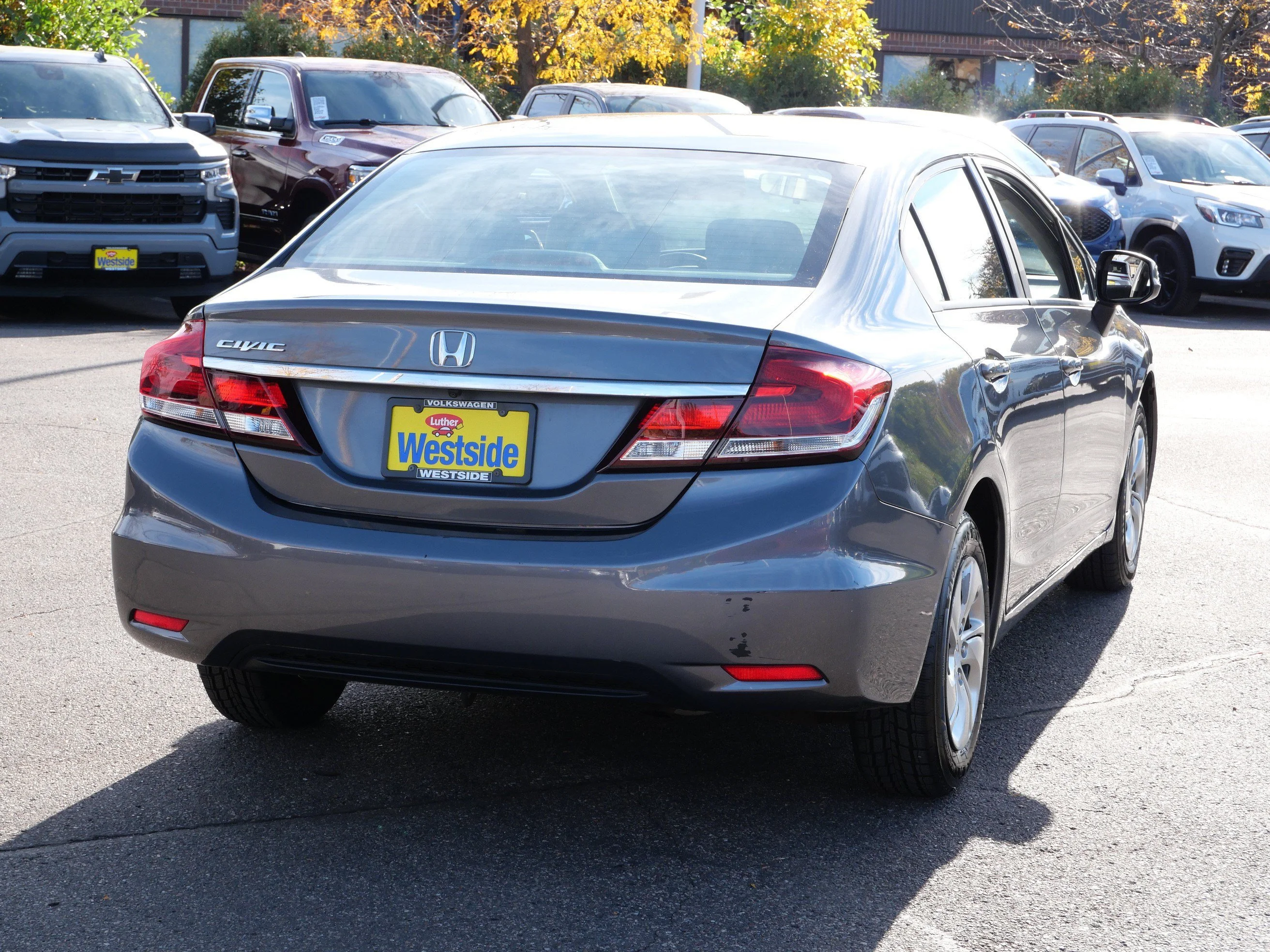 Used 2013 Honda Civic LX with VIN 19XFB2F59DE094279 for sale in St. Louis Park, MN