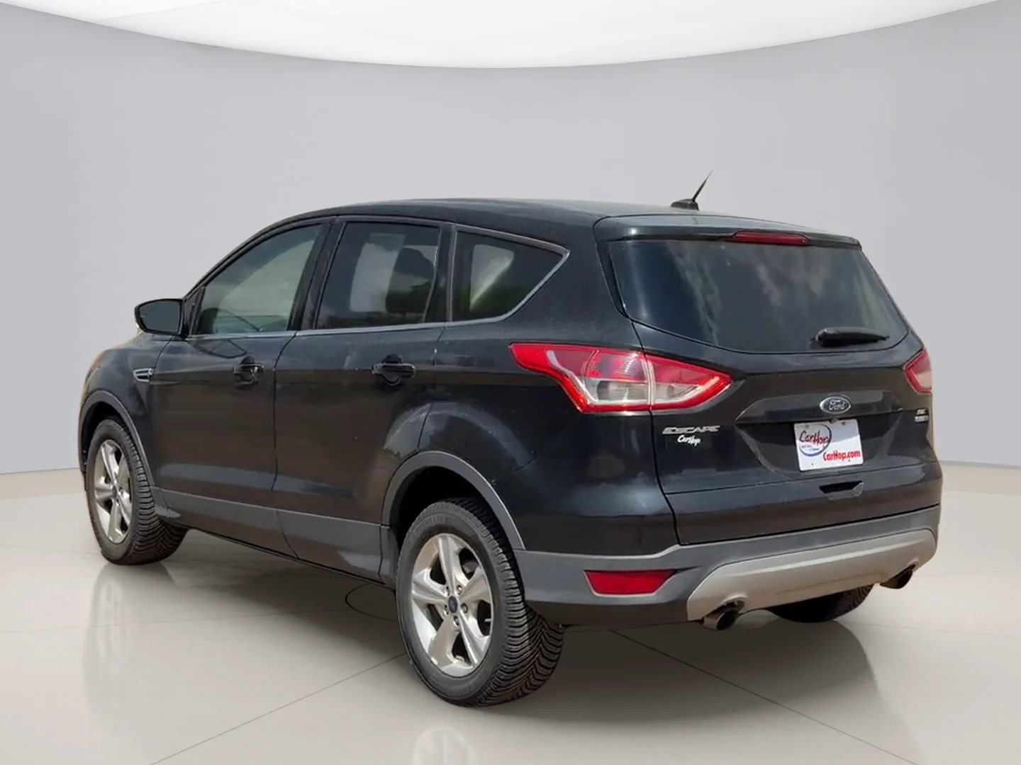 Used 2015 Black Ford SE image 3