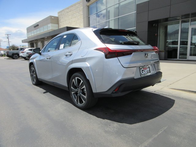 New 2026 Iridium Lexus 300h Premium image 12