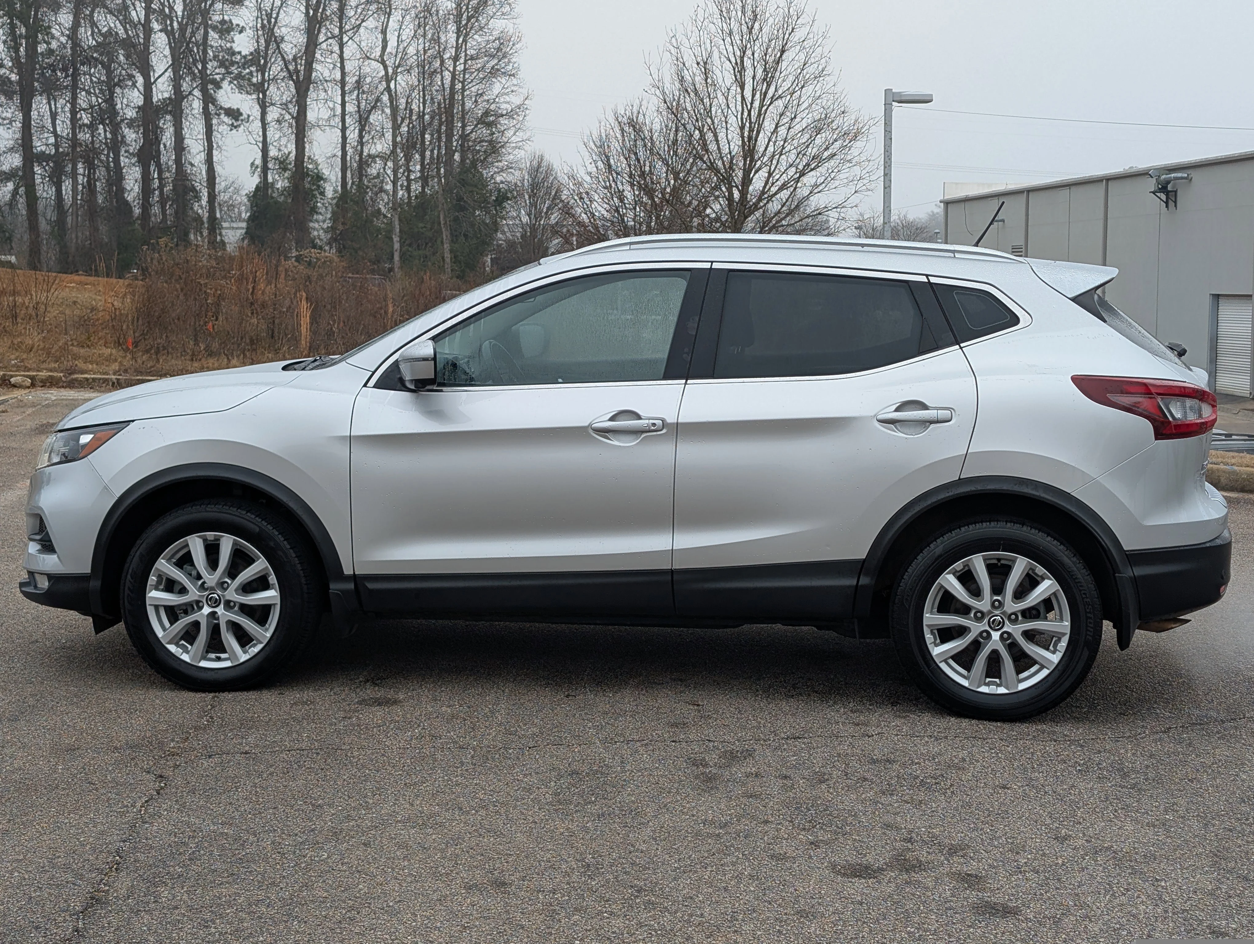 2022 Nissan Rogue Sport SV - Photo 12