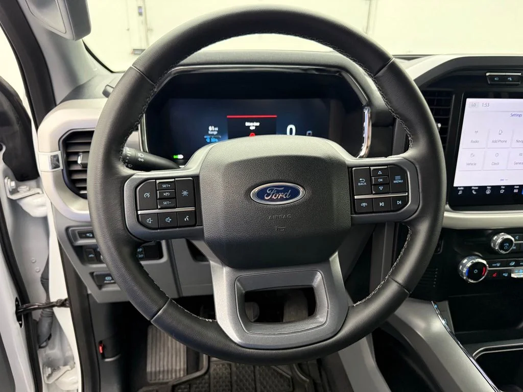 Used 2023 White Ford XLT image 23