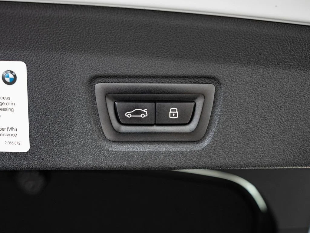 Used 2023 Alpine White BMW eDrive40 image 22