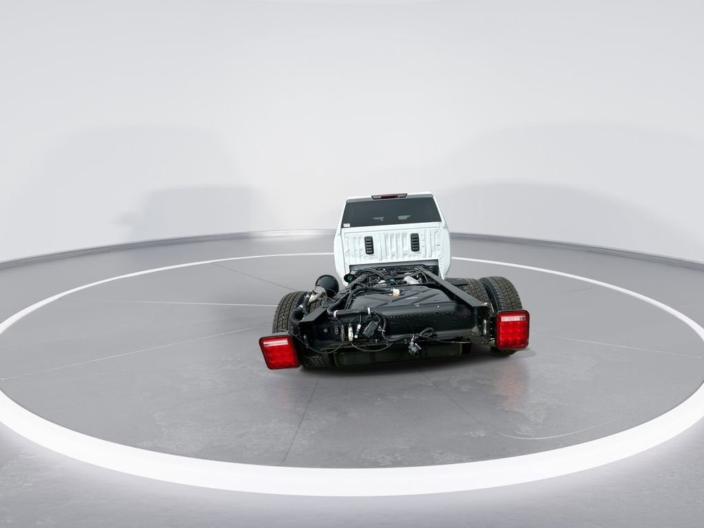 New 2026 Summit White Chevrolet LT image 7