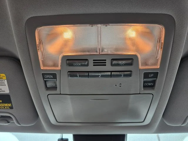 Used 2019 Blue Toyota XLE image 27