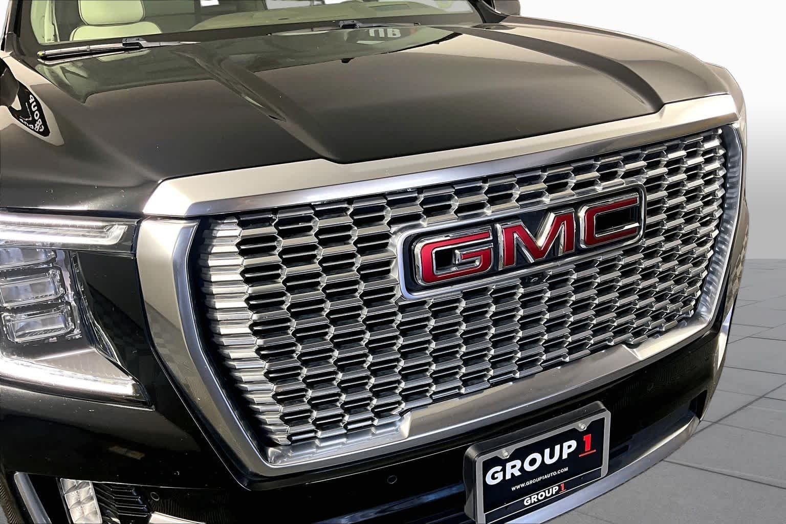 Used 2022 ONYX BLACK GMC Denali image 29