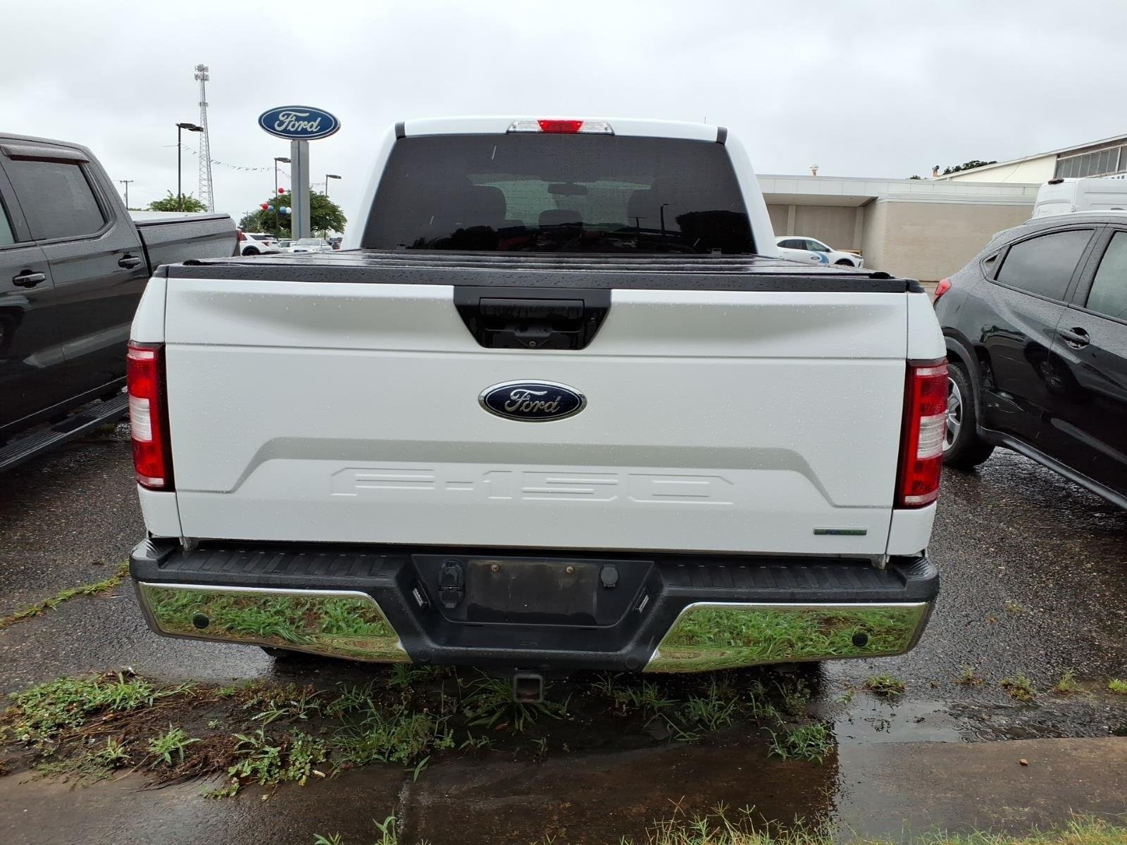 Used 2018 Oxford White Ford XLT image 5