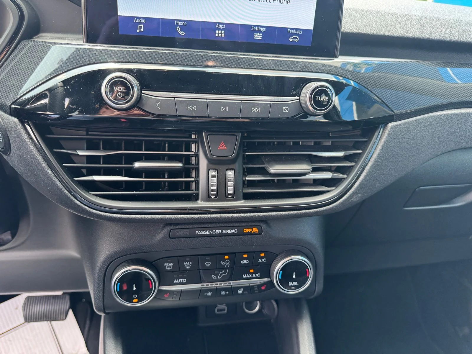2025 Ford Escape ST-Line Select - Photo 15