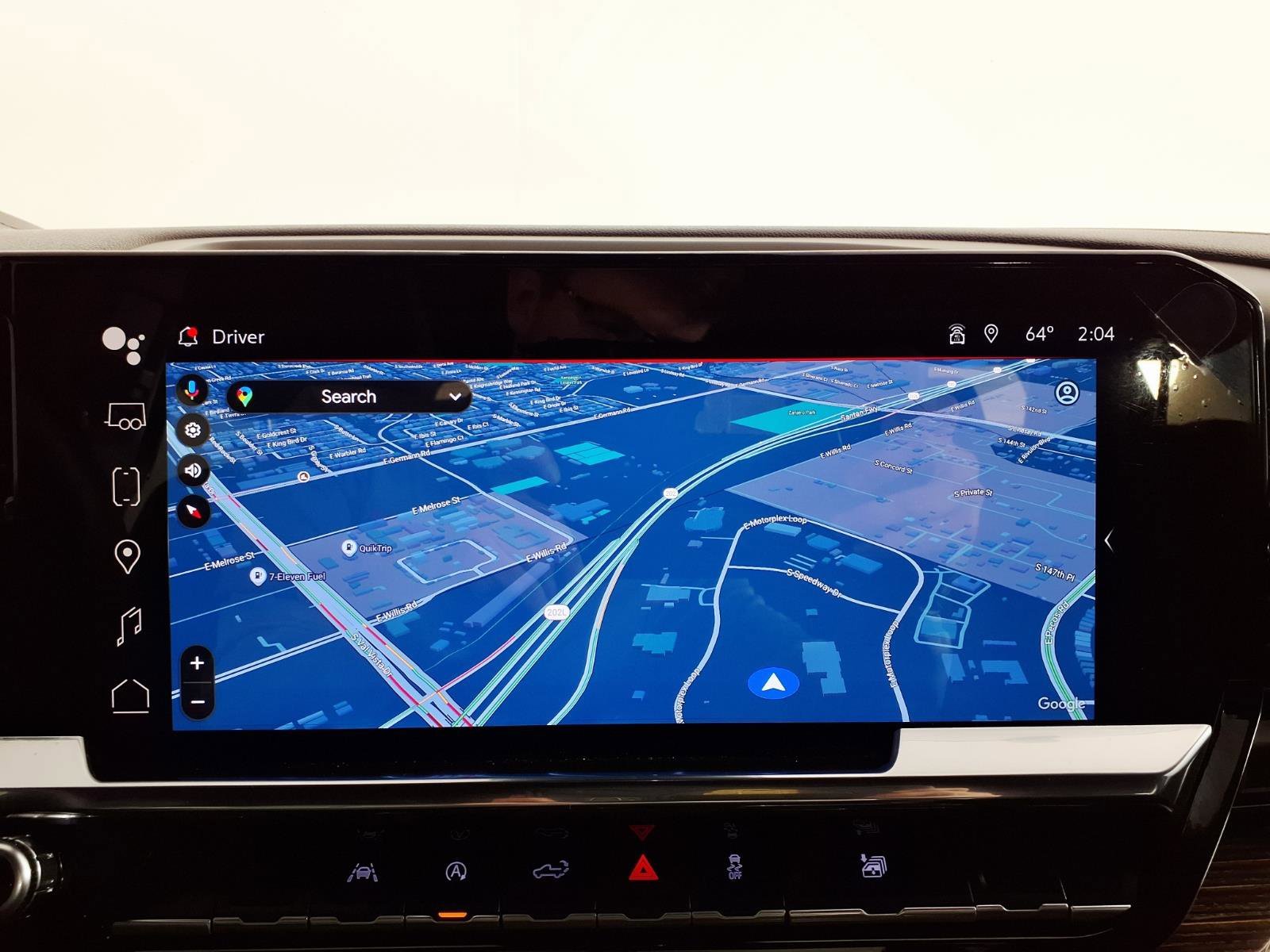 Used 2025 Summit White GMC Elevation image 18