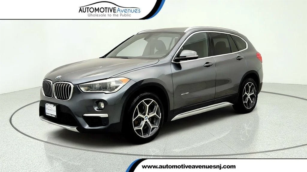 Used 2017 Mineral Grey Metallic BMW xDrive28i w/ Premium Pkg, Tech Pkg & Driving Assist Pkg image 1