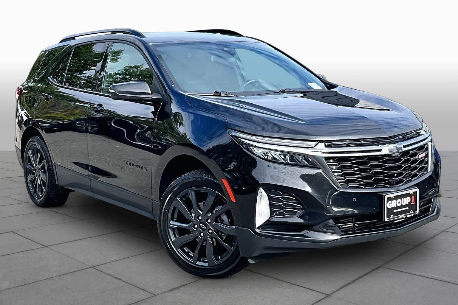 Used 2023 Mosaic Black Metallic Chevrolet RS image 3