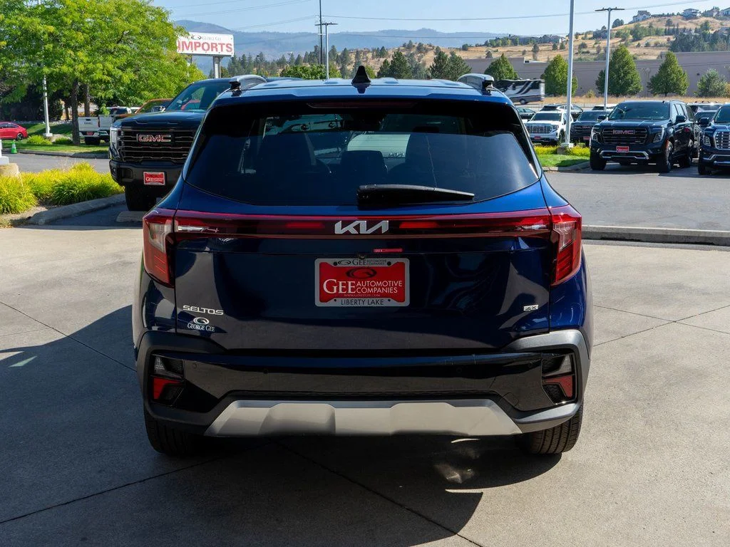 New 2026 Dark Ocean Blue Kia EX image 6