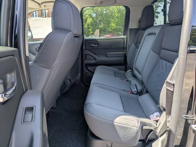 2026 Nissan Frontier SV - Photo 6