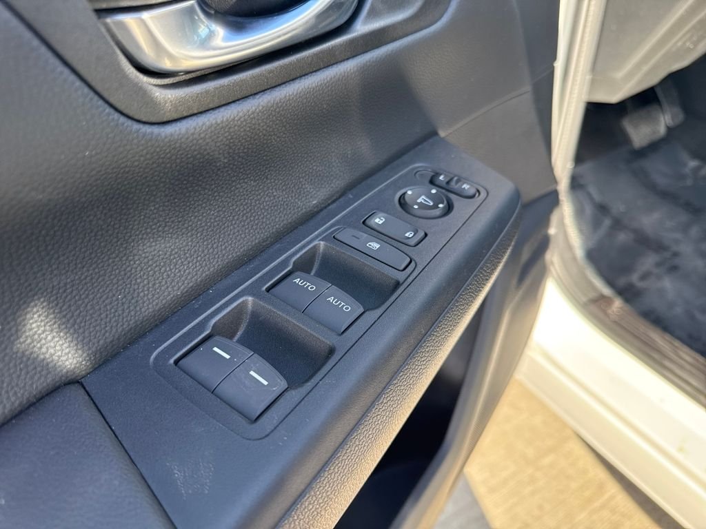 2026 Honda CR-V EX - Photo 11