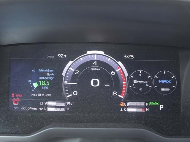 Used 2024 Wind Chill Pearl Toyota Limited image 10