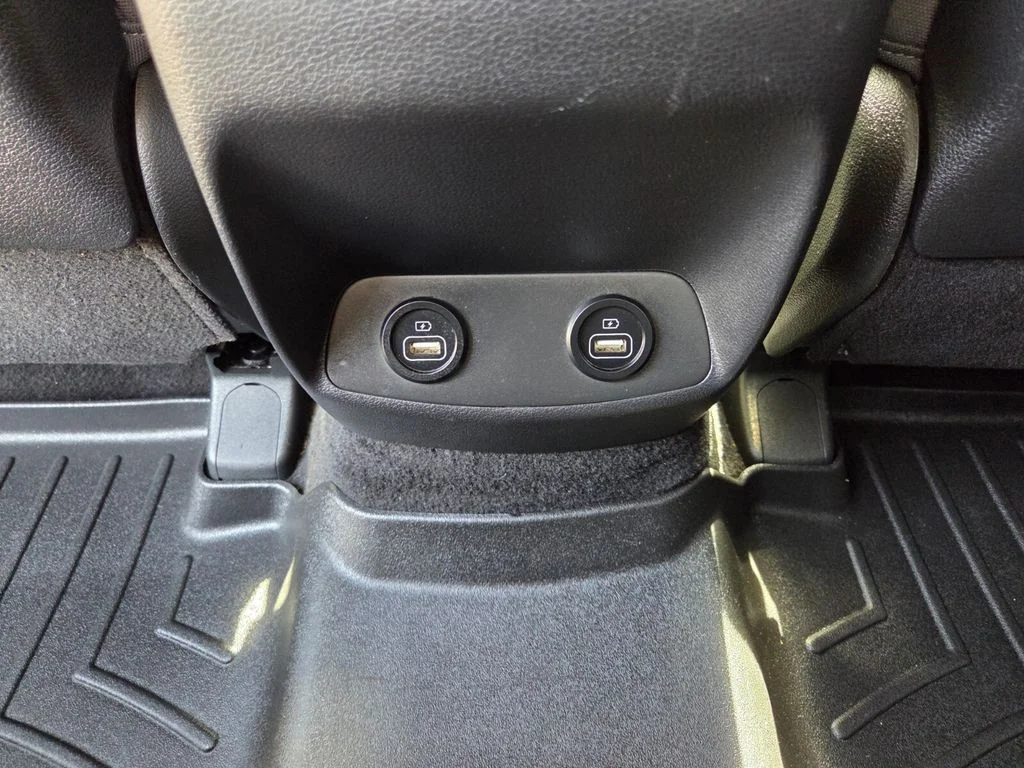 Used 2022 Gray Hyundai XRT image 16