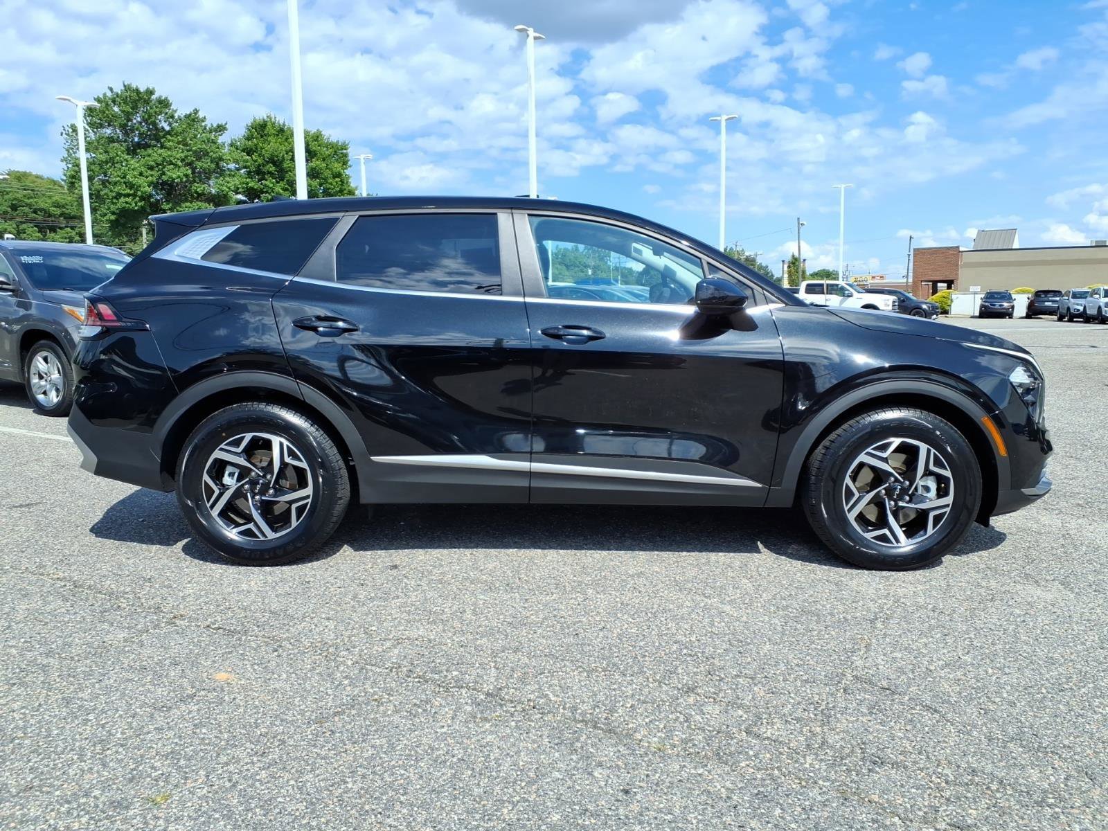 Certified Used 2023 Fusion Black Kia LX image 25