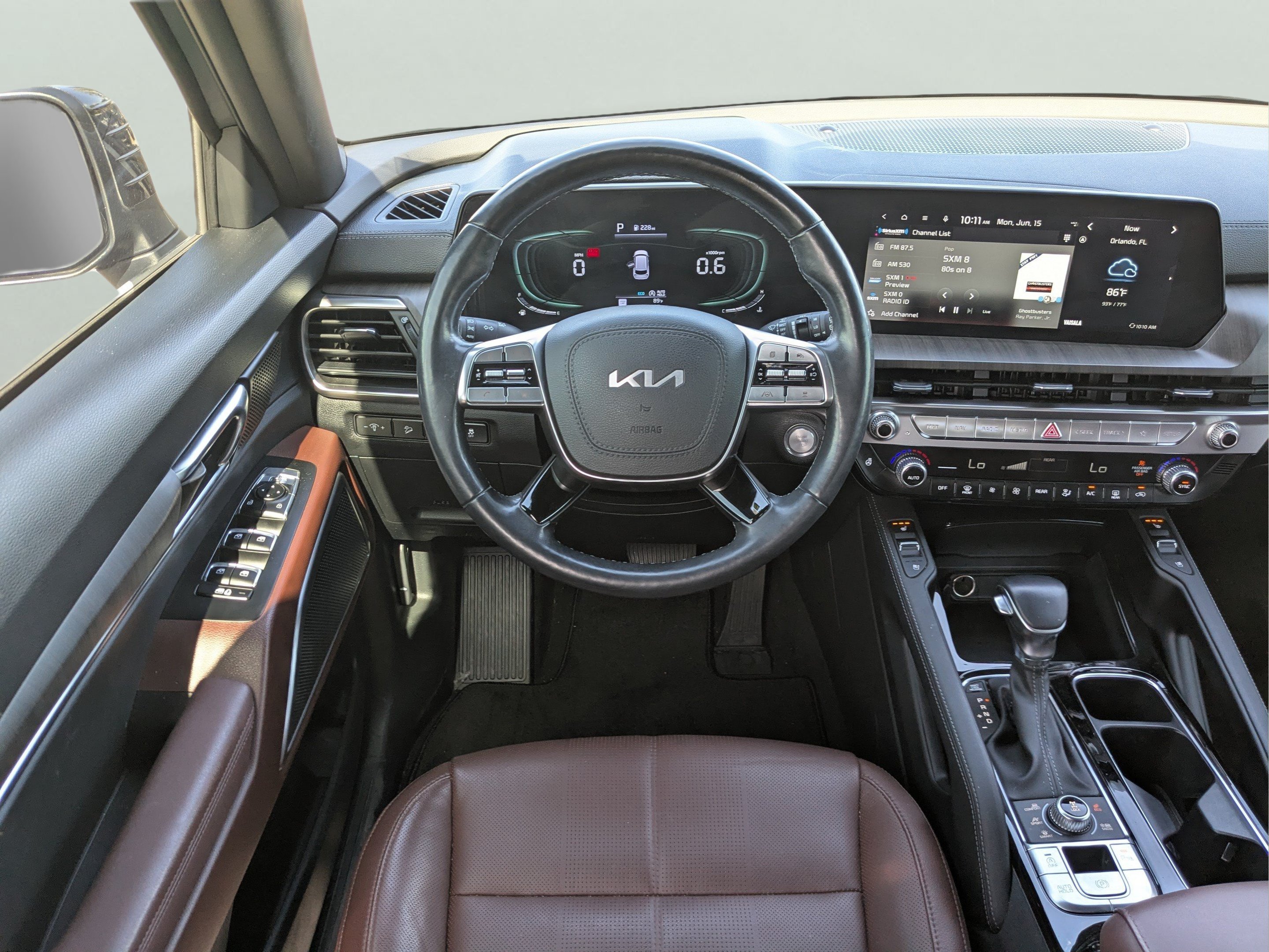 2024 Kia Telluride EX - Photo 16