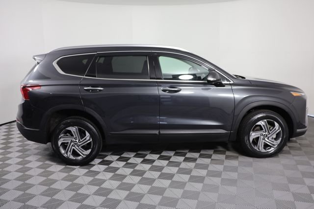 Used 2023 Gray Hyundai SEL image 9