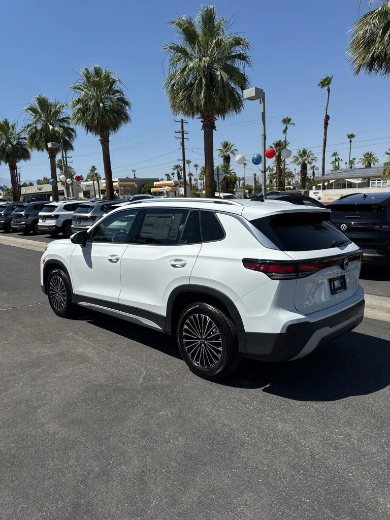 New 2026 White/off-white Volkswagen 2.0T S image 4