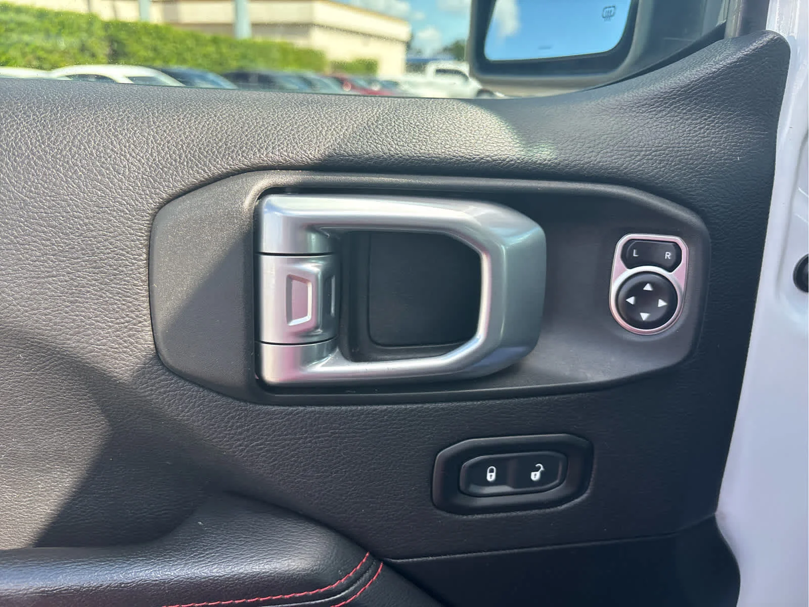 Used 2020 Bright White Cl Jeep Rubicon image 8