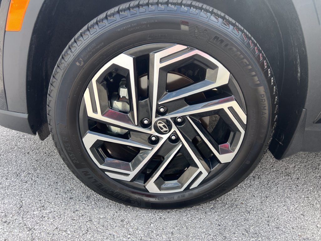 Used 2025 Black Hyundai Limited image 10