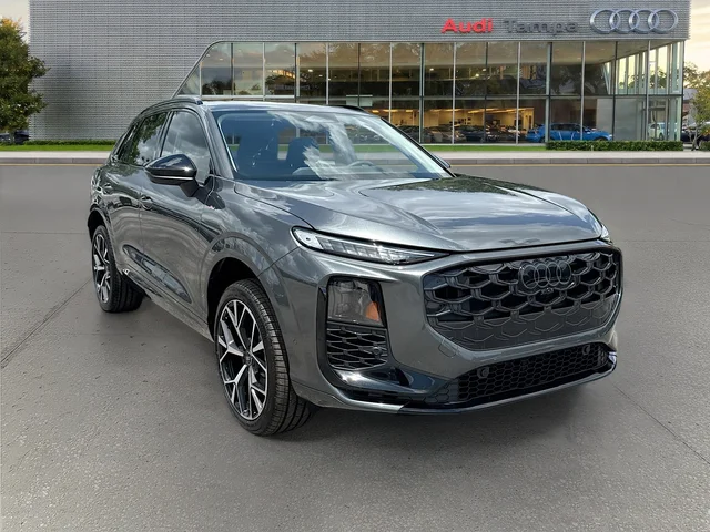 2026 Audi Q3 S line
