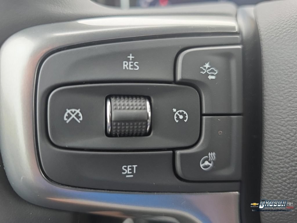 New 2026 Summit White Chevrolet LT image 12