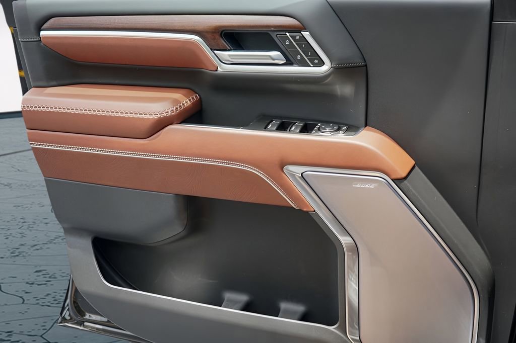 New 2026 Onyx Black GMC Denali Ultimate image 15