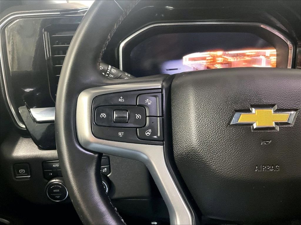 Used 2024 Black Chevrolet LT image 21