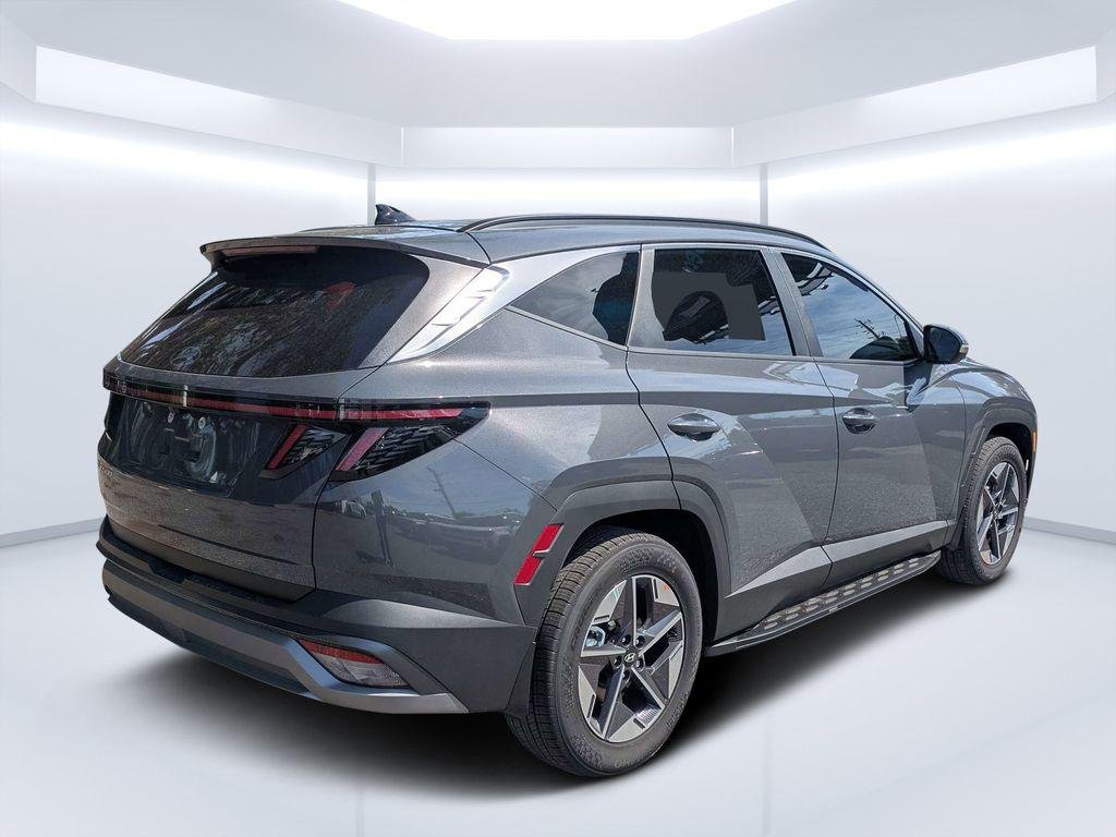 New 2026 Gray Hyundai SEL Premium FWD image 3