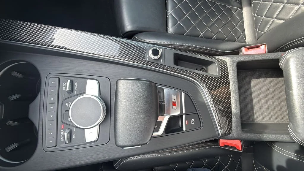 Used 2019 White Audi 3.0T Prestige image 28