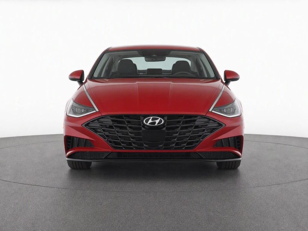 Used 2023 Red Hyundai SEL image 5