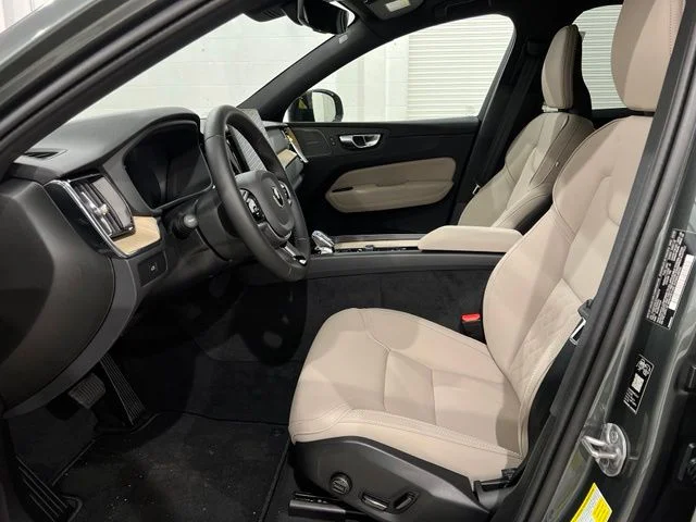 New 2026 Forest Lake Volvo Plus image 9