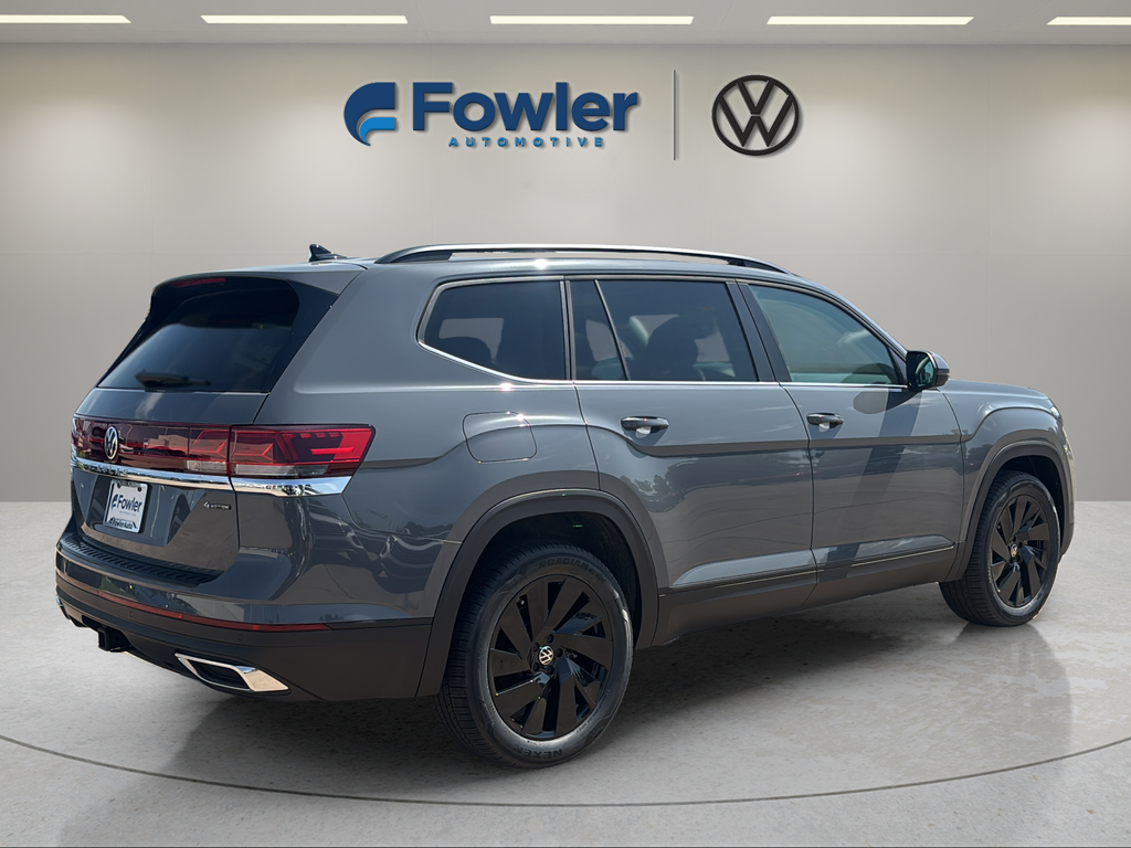 New 2026 Gray Volkswagen 2.0T SE w/Technology image 7